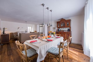 Villa | 4 bedrooms - Felice sul Lago in Colonno (Colonno)