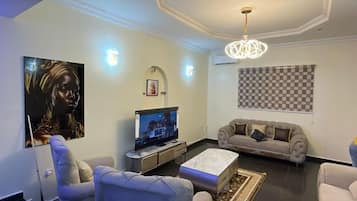 Luxury Apartment | Living area