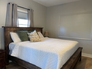 3 habitaciones, tabla de planchar con plancha y wifi gratis 