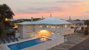 Exterior - Beachside Villa (Tybee Island)