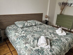 1 habitación, wifi gratis y ropa de cama