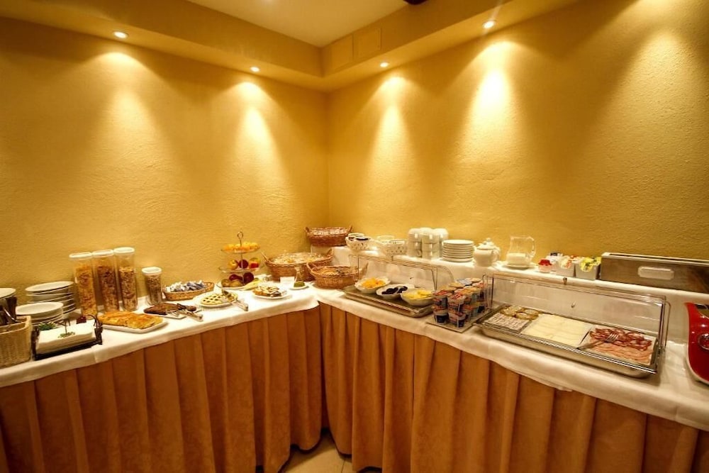 Antica Residenza Cicogna by null