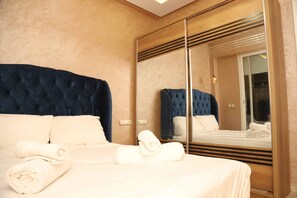 2 bedrooms, iron/ironing board, WiFi, bed sheets - The Little Prince Prince of Agadir (Agadir)