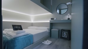 Lower Private Capsule with large bed