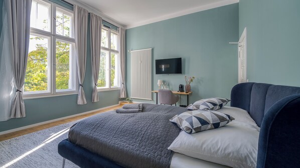 1 habitación, wifi y ropa de cama