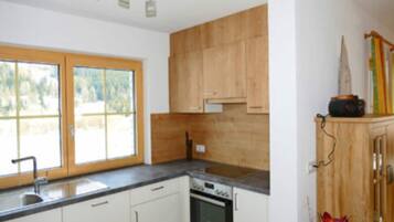 House | Private kitchen | Highchair