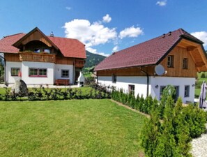 Exterior - Holiday Home in Salzburg With Sauna (Weisspriach)