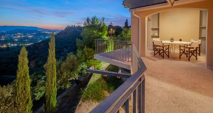 La Belle Villa - Family Retreat Magnificent View
