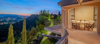 La Belle Villa - Family Retreat Magnificent View