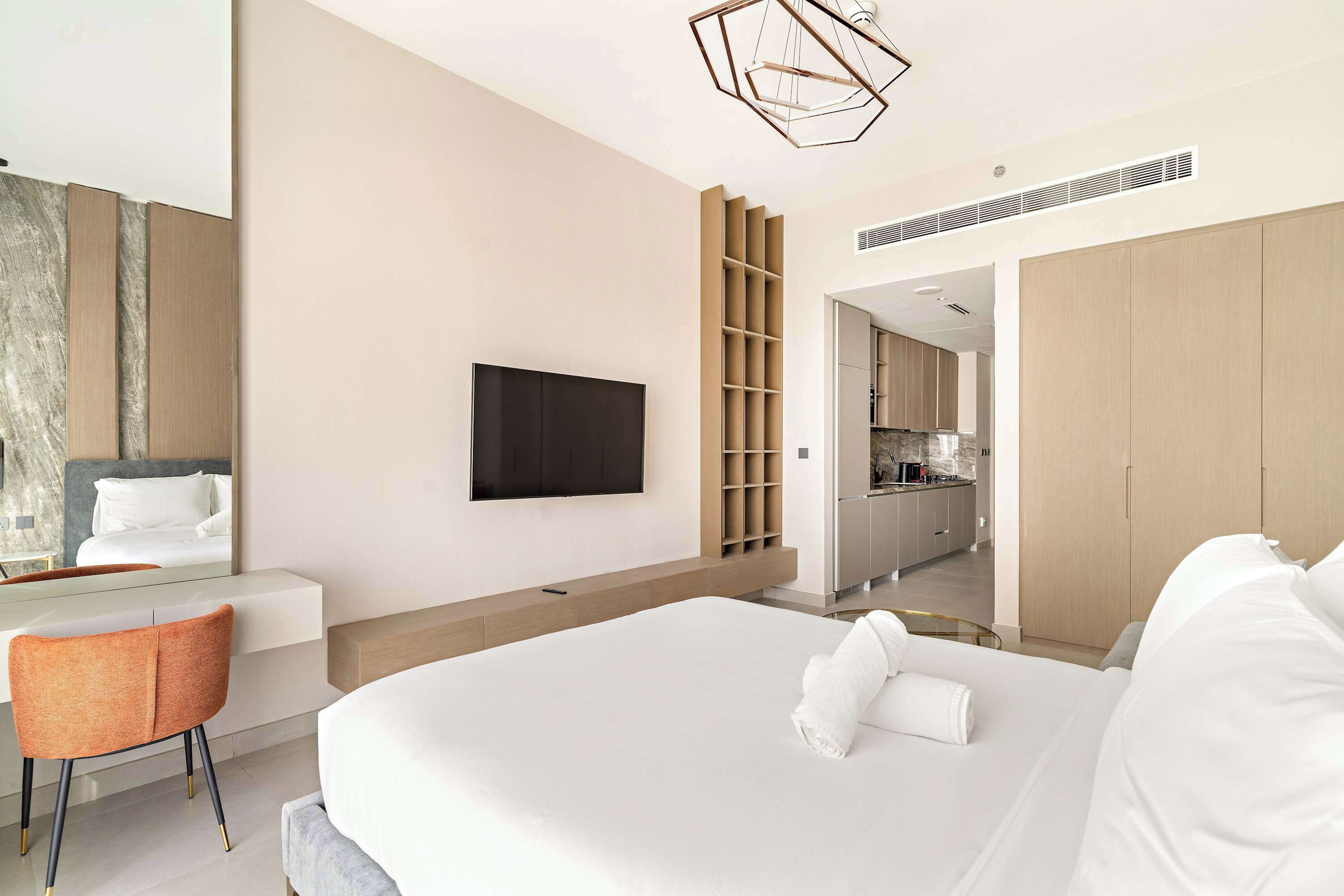 1 室のベッドルーム、デスク、アイロン / アイロン台、WiFi