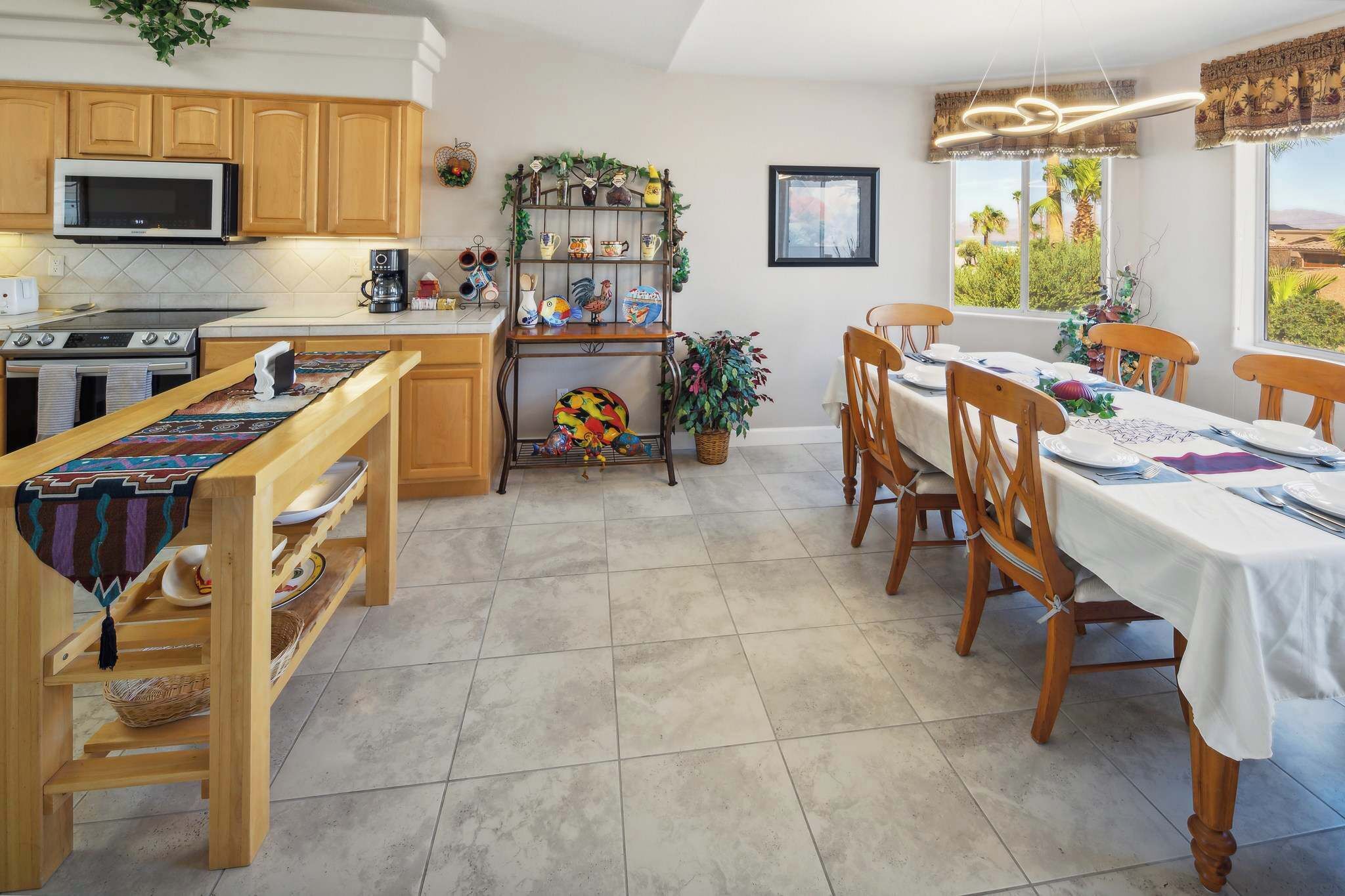 House, Multiple Beds, Pool Access, Mountain View (Havasu Hacienda) | Dining