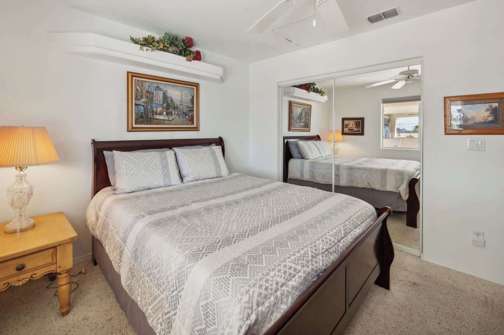 Nhà, nhiều giường, có thể sử dụng hồ bơi, quang cảnh núi (Havasu Hacienda) | 3 phòng ngủ, truy cập Internet không dây miễn phí 