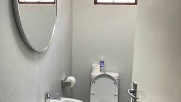 Villa, 3 habitaciones, con acceso para personas discapacitadas, para fumadores | Baño
