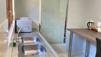 Villa, 3 chambres, accessible aux personnes à mobilité réduite, fumeurs | Cuisine privée