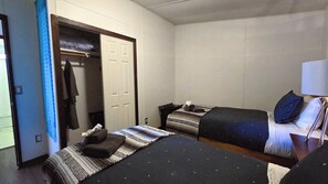 Hus - flere senge - balkon - bjergudsigt (Oak Creek Viewpoint) | 3 soveværelser, gratis Wi-Fi