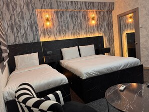 Classic Room | Premium bedding, desk, free WiFi, bed sheets - PENDİK SUİT OTEL (Istanbul)