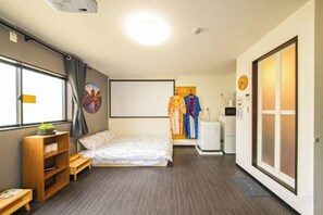 Unclassified image, 4 of 27, button - Osaka Blue House / Disposable Bedding / Four Stops Within an Eight-Minute Walk (Osaka)