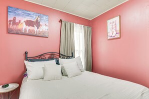 Apartment (2 Bedrooms) | Interior - Restaurant On-site: North Freedom Apt w/ Yard! (North Freedom)