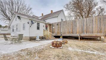 Apartment (2 Bedrooms) | Front of property