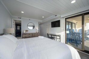 3 Schlafzimmer, Schreibtisch, Bügeleisen/Bügelbrett, WLAN