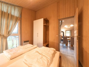 House | 2 bedrooms, individually furnished - Ferienhaus mit Sauna im Ferienpark Mirow (Mirow)