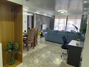 Interior - Luxury 2BR/2Ba, w/king Bed, Family friendly with City views & next to the Malls. (Nairobi)