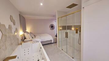 1 camera, Wi-Fi, lenzuola