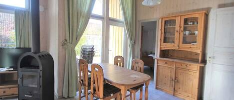 獨棟房屋 | 用餐區