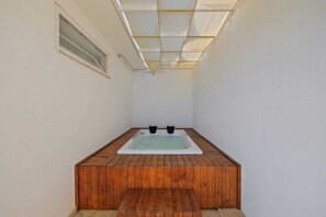 Villa, 4 soverom, privat basseng, hageutsikt | Innvendig