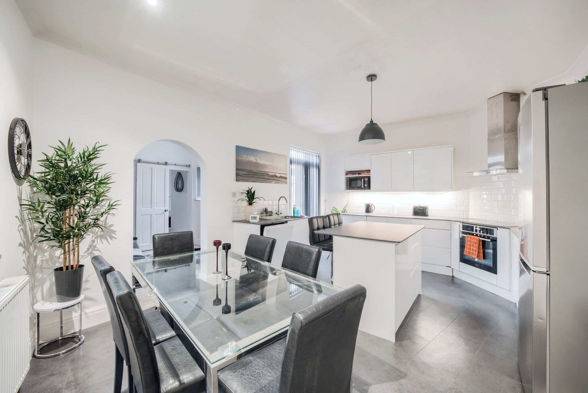 냉장고, 전자레인지, 오븐, 쿡탑