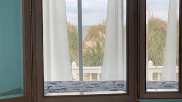 Bungalow, 3 Bedrooms | Bahagian dalam