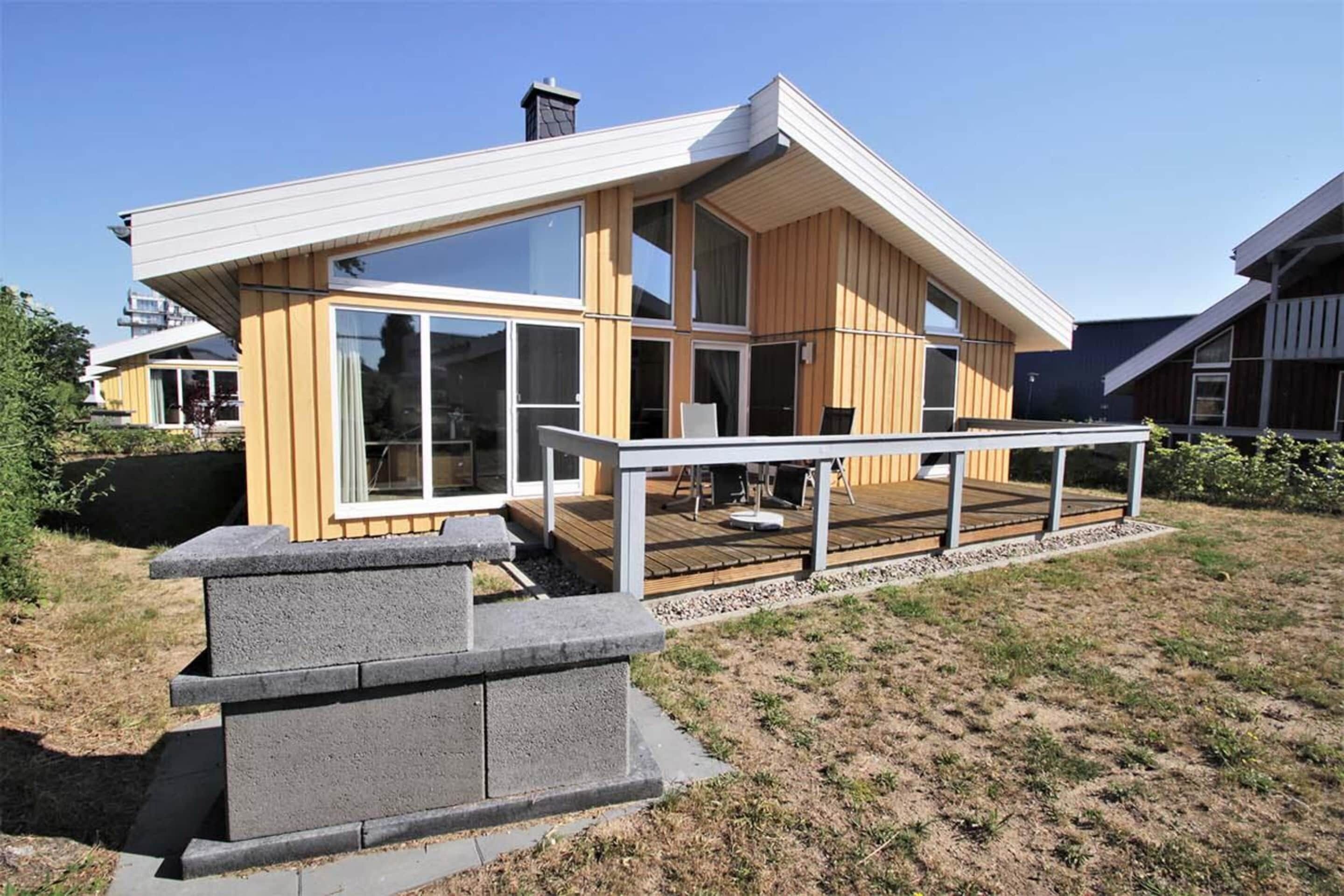 House | Terrace/patio