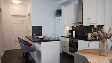 Apartment, 3 Bedrooms, Accessible | Interior