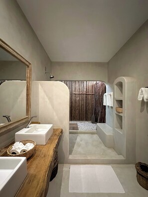 Bathroom - Villa Alba (Porto Seguro)