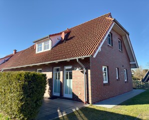Exterior - Gemutliche Doppelhaushalfte in Burhave (Butjadingen)