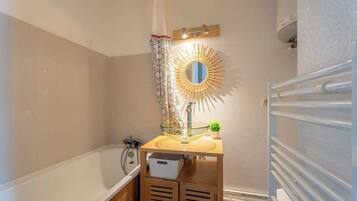 Een douche, een haardroger