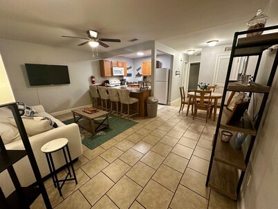 Beachfront Bliss – Steps to Dining, Shops & More!