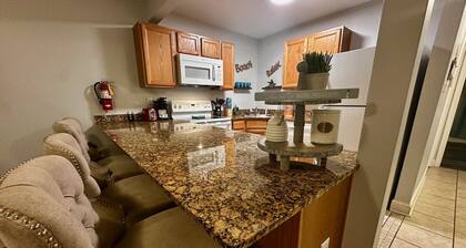 Beachfront Bliss – Steps to Dining, Shops & More!