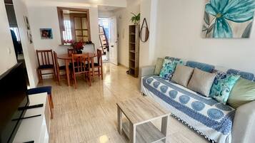 Apartment, 2 Bedrooms, Balcony | Living room