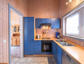 Casa | Cozinha privada | Cadeirão de bebê