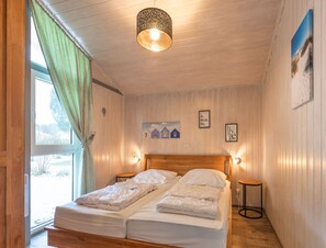 2 bedrooms, individually furnished - Ferienhaus mit Sauna im Ferienpark Mirow (Mirow)