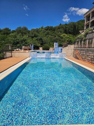 Entire Apartment in Herceg Novi. Swimming Pool, Nature Trail and nearby stream.