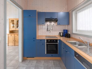 House | Private kitchen | Highchair - Ferienhaus mit Sauna im Ferienpark Mirow (Mirow)