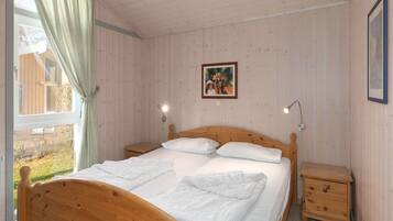 House | 2 bedrooms, individually furnished