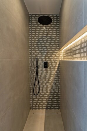 Shower, hair dryer, towels, soap - [NEW] Villa Meliades, w/ private pool - Adults only (Foinikas)