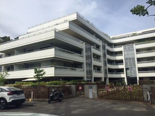 Spacious and bright apartment