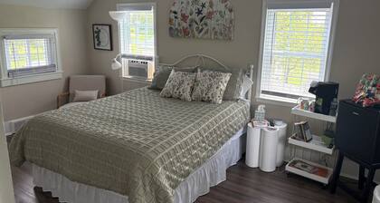 Garden Wing - Michael Lynn Winery and Brewery