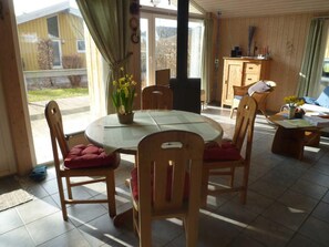 House | Dining