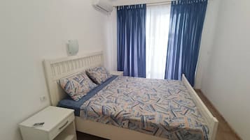 House, 1 Bedroom, Smoking, Balcony | 3 bedrooms