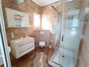 Apartamento, 3 quartos, para fumantes, sacada | Banheiro